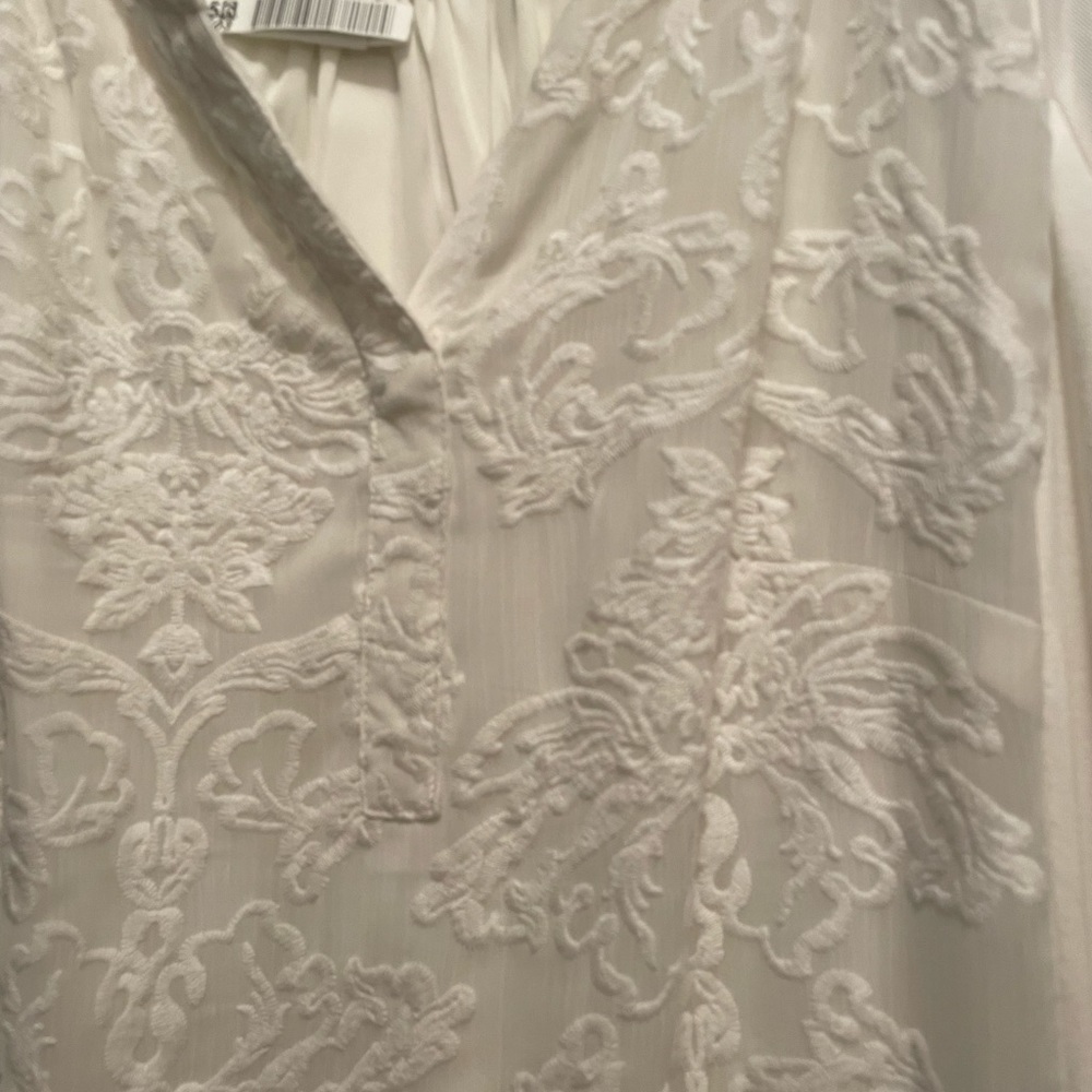 Cream dress - Picture 3 of 9